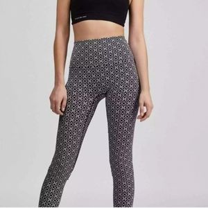 K-Deer Tribeca Geometric Print Legging M